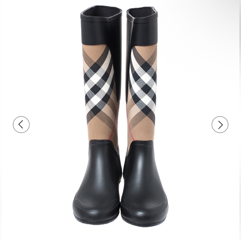 Burberry Black and Tan Plaid Winter Boots